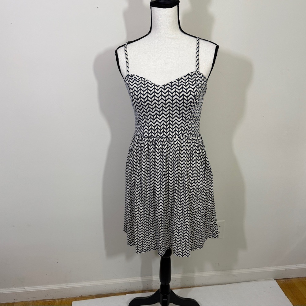 Xhilaration Black and White Zigzag Mini Dress